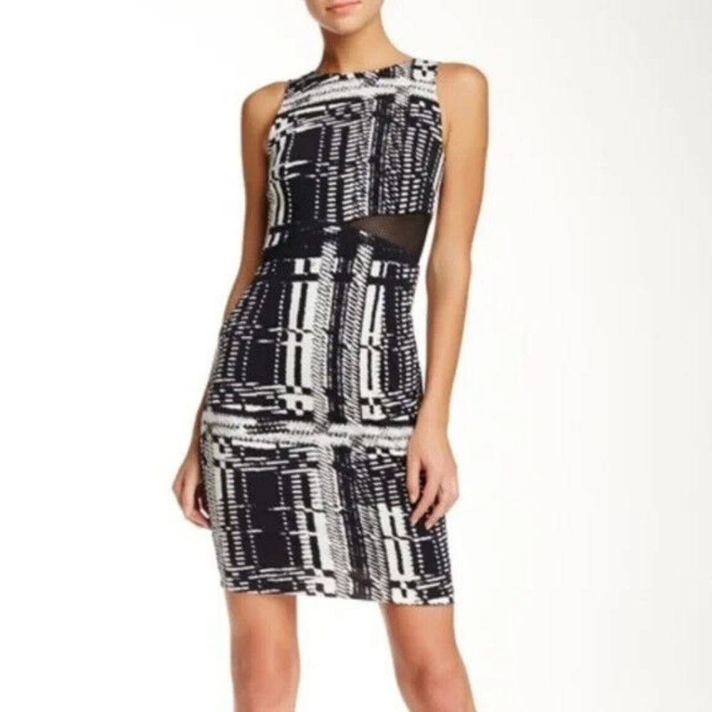 ❤️ TRINA TURK MESH CUT OUT SHEATH DRESS